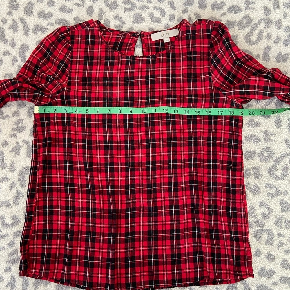 LOFT RED PLAID BLOUSE SIZE SMALL - Picture 5 of 8